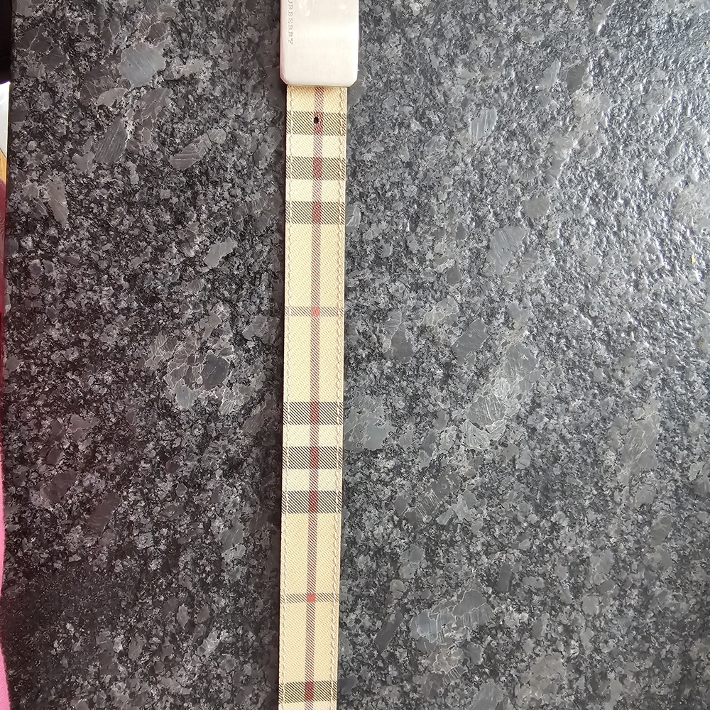 100% Authentic Burberry Nova Check Belt - Picture 4 of 8